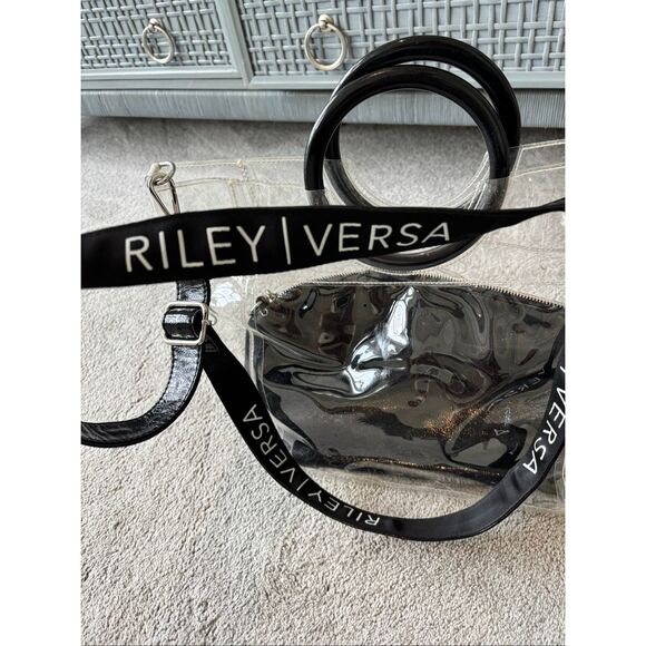 Riley Versa EXTROVERT BAG CLEAR HANDLE, $180 - Picture 7 of 14
